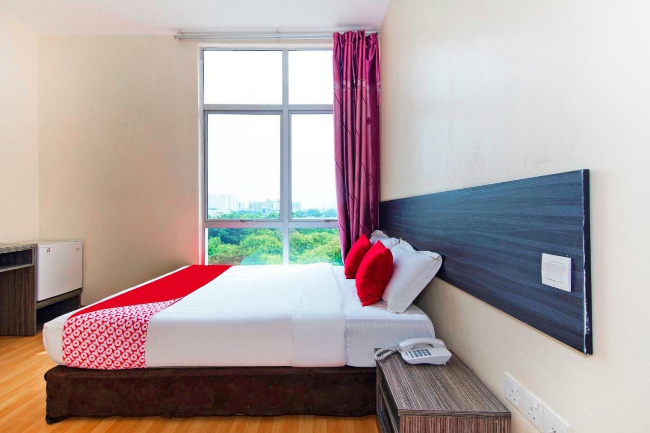 Super Oyo 331 I Boutique Hotel Petaling Jaya Luaran gambar
