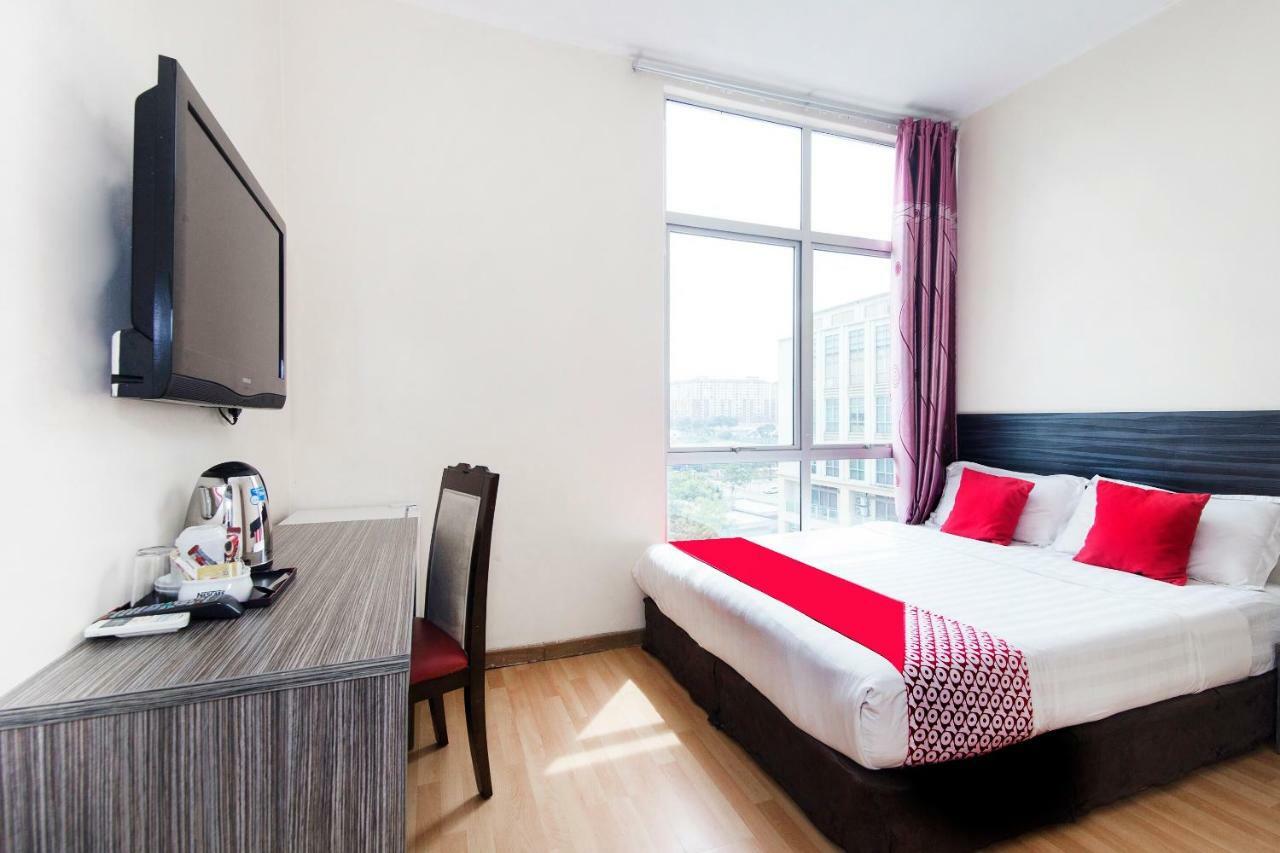 Super Oyo 331 I Boutique Hotel Petaling Jaya Luaran gambar