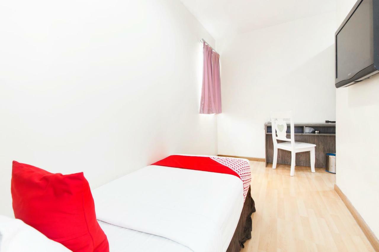 Super Oyo 331 I Boutique Hotel Petaling Jaya Luaran gambar